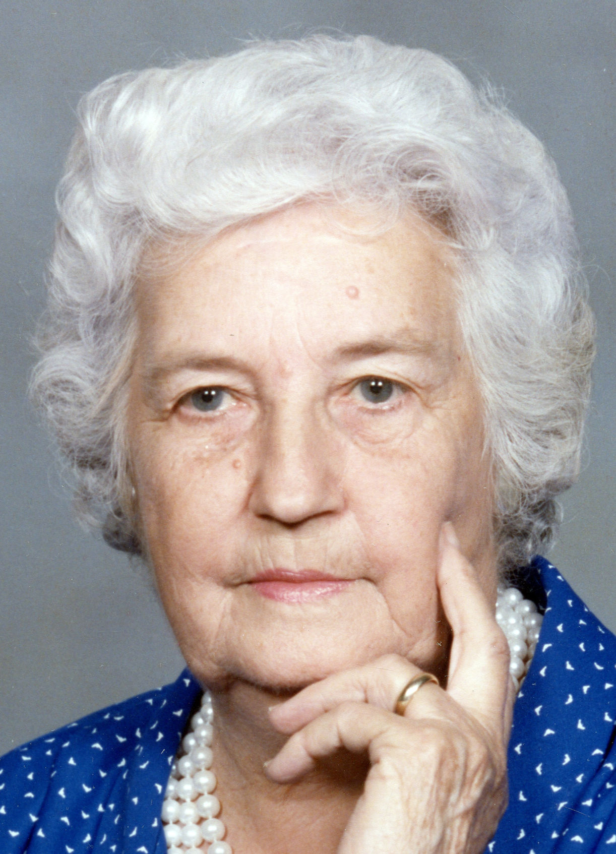 Henrietta Sisk.jpg